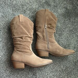 Scrunched cowboy boots